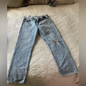 Levi's Women's High Rise Light Blue Jeans